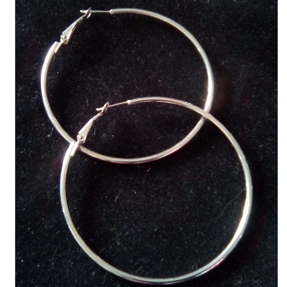 Lot of 3 Pairs Womens Earrings Silver Tone Hoops Faux Pearl Dangles Rhinestone